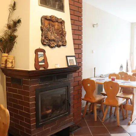 Wynajem Pokoi Halina Stolowska Guest house *